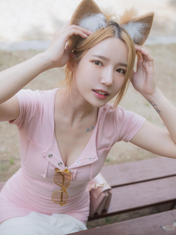 Pure-Media-Vol.260-Yeha-Stick-My-Tail-in-The-Hole-PixiBB