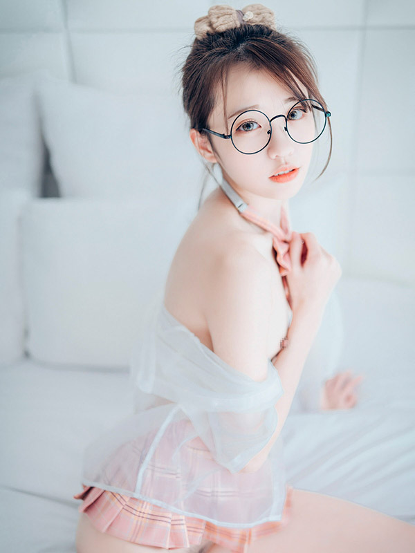 [JVID] 果宝宝 & 妍妍: 姐妹の体液 (197 photos + 1 video) Sexy Girl