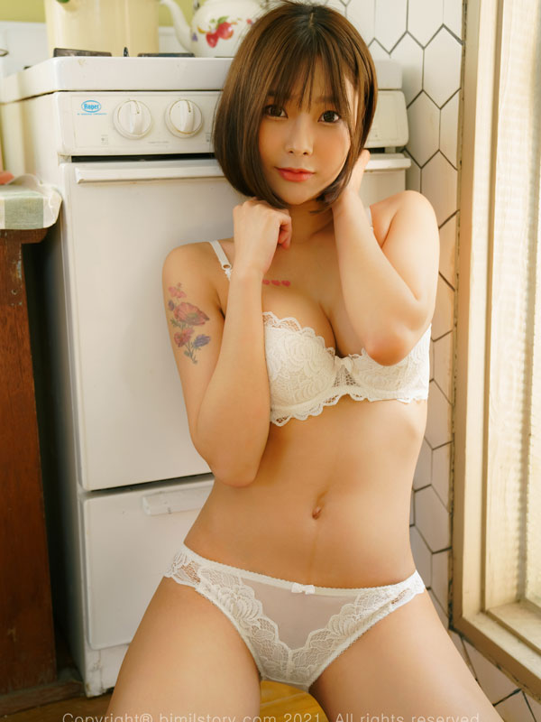 [Bimilstory] Mina (민아): Vol.10 – Bikini Girl’s Hot Summer (73 photos) Sexy Girls