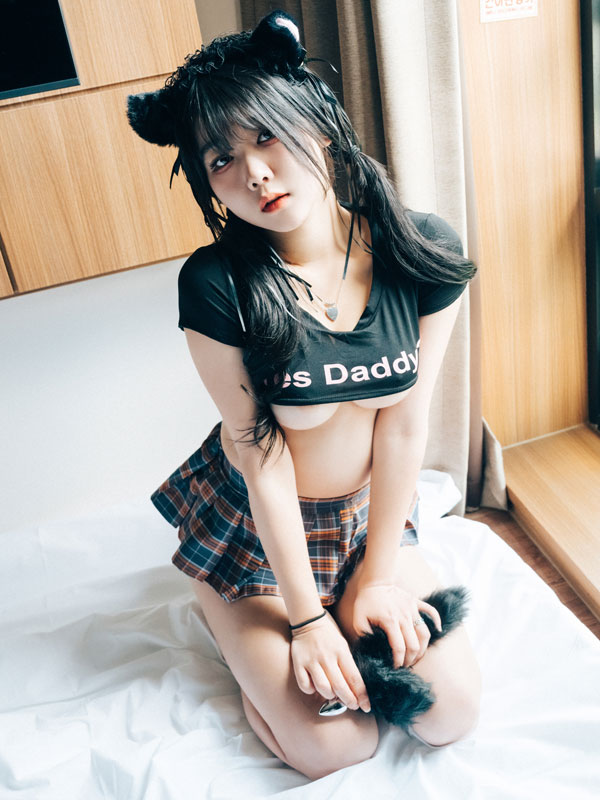 Loozy-Zia-Neko-PixiBB