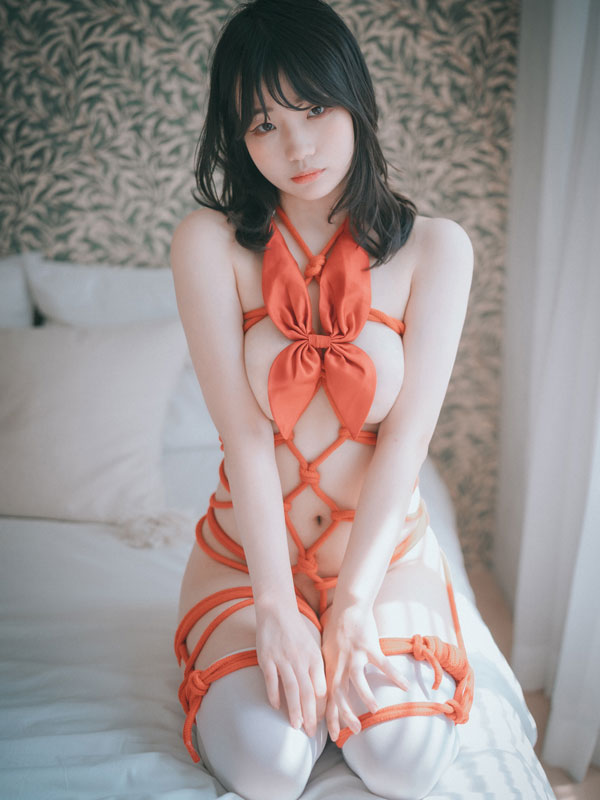 DJAWA Photo – Mimmi (밈미): “Cream Cow Milk” (+S.Ver) (164 Photos) Sexy Girl