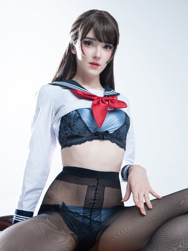 [XR Uncensored] 娅轩ELVA: R18 秀人网模特 风衣下的红色诱惑 (88 photos) Sexy Girl