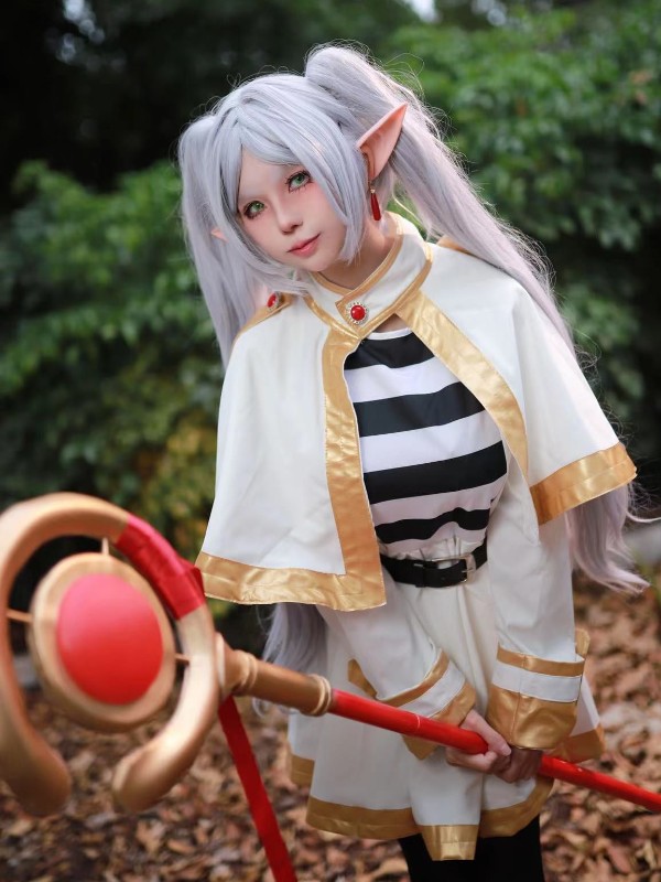 上杉绘梨落: 碧蓝航线 武藏 同人舞娘 (18 photos) Sexy Cosplay