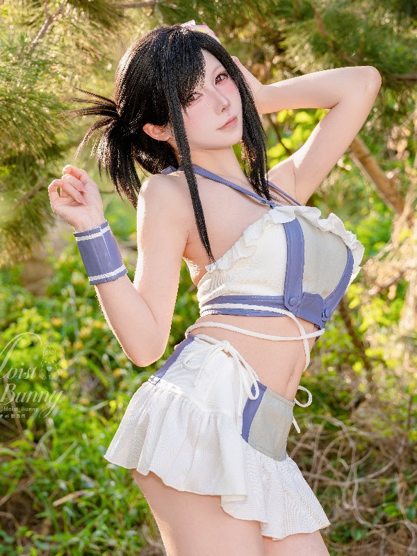 黏黏团子兔: 2025.11月月票特典 加班秘书 (32 photos) Sexy Girl