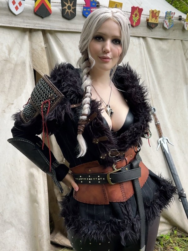 Lada Lyumos: Rogue Savage (Street Fighter) (19 photos) Sexy Cosplay