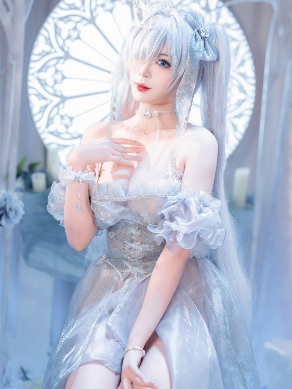 轩萧学姐: 紫色旗袍 (140 photos) Sexy Girl