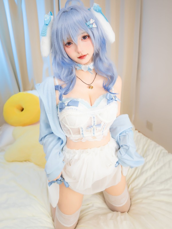 神楽坂真冬: 战袍小猫 (150 photos + 2 videos) Sexy Cosplay