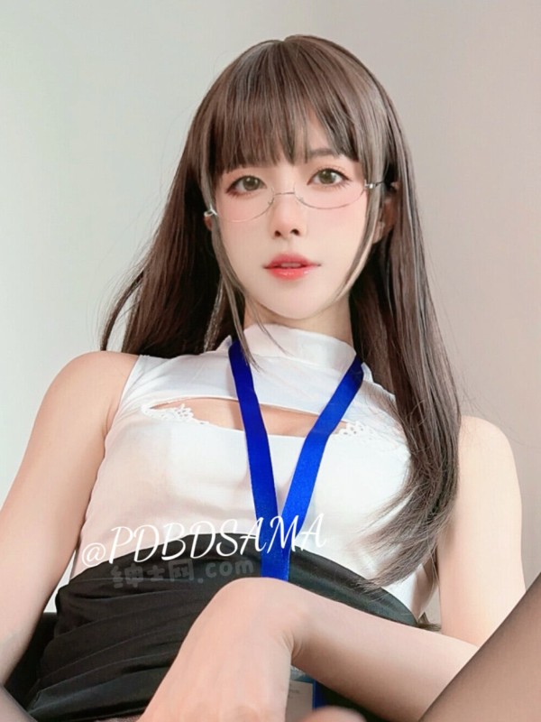 布丁大法 (Pudding Dafa): 油油亮亮馒头 (22 photos + 1 video) Sexy Girl