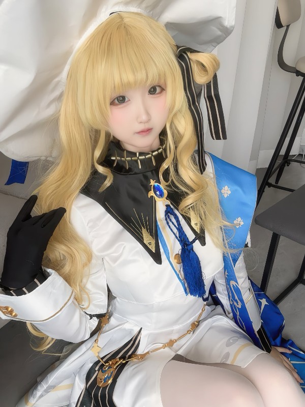 Seele麦麦: 爱莉希雅的纯白物语 (83 photos) Sexy Cosplay