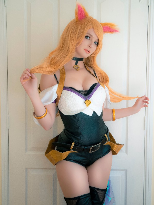 Mikomin: Brazilian Miku (Vocaloid) (33 photos) Sexy Cosplay