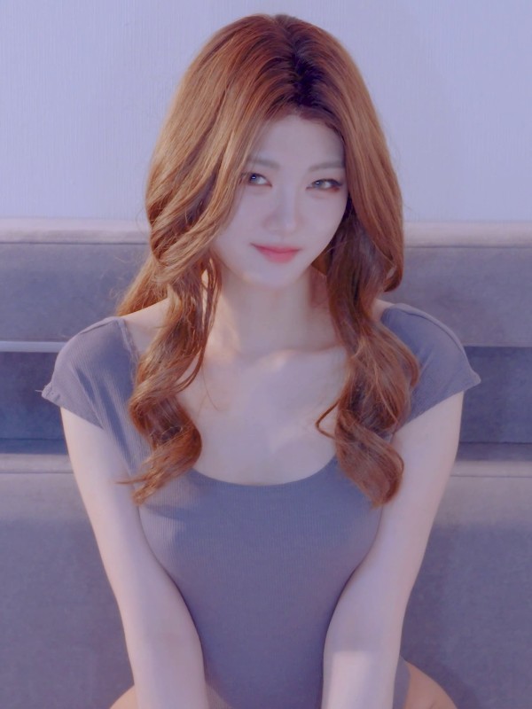 Dayni: Onlydayni女神 膚如凝脂 身材曼妙真是美不勝收+S (234 photos) Sexy Girl