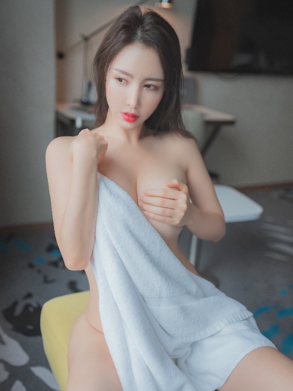 Pure Media Vol.85: Siro (시로) (71 photos) Sexy Girl