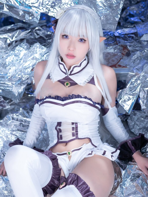 清水由乃: 金枝玉叶 (40 photos) Sexy Cosplay