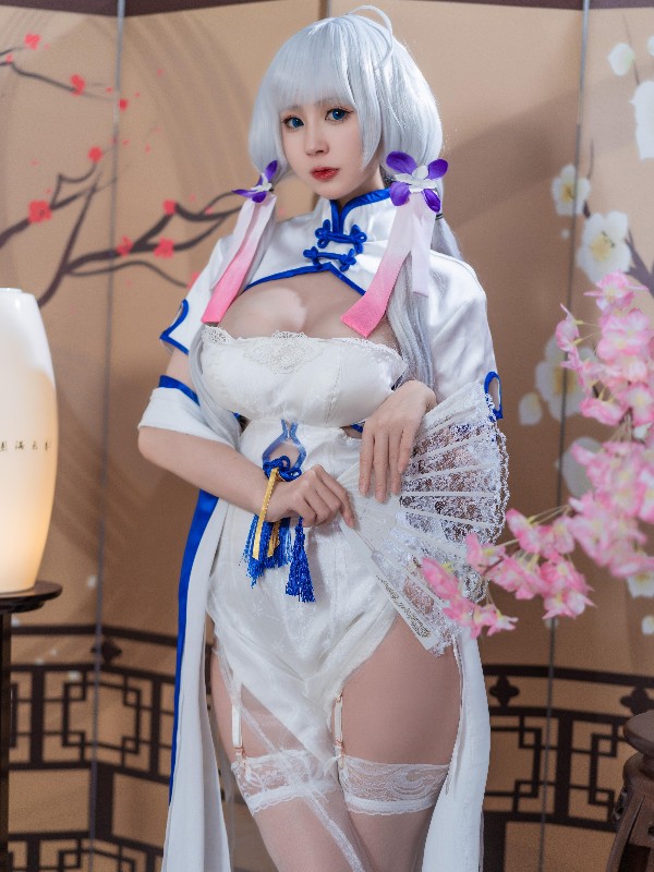 西园寺南歌: 魔太郎 图书馆 + 天使 (40 photos) Sexy Cosplay