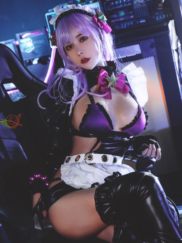 亚马逊鲶鱼: 浴巾 (18 photos) Sexy Girl