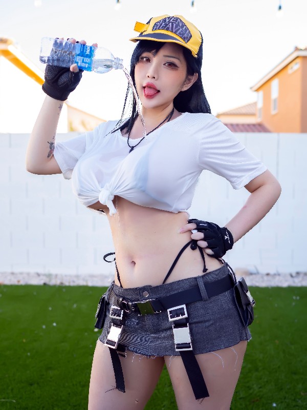 Hana Bunny: Jessica Rabbit (Who Framed Roger Rabbit) (14 photos) Sexy Cosplay