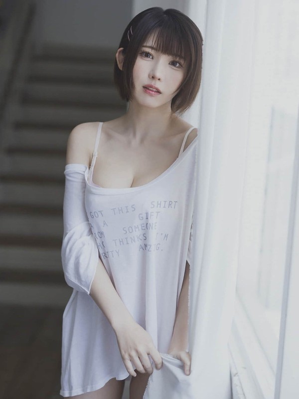 [JP] Enako (えなこ): 漫画アクションデジタル写真集 「清く、熱く。」 (52 photos) Sexy Girl