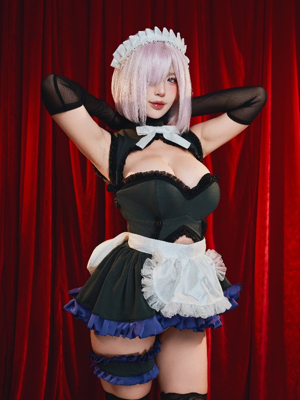 Mikomi Hokina & Hidori Rose: Atago & Takao (Azur Lane) (30 photos) Sexy Cosplay