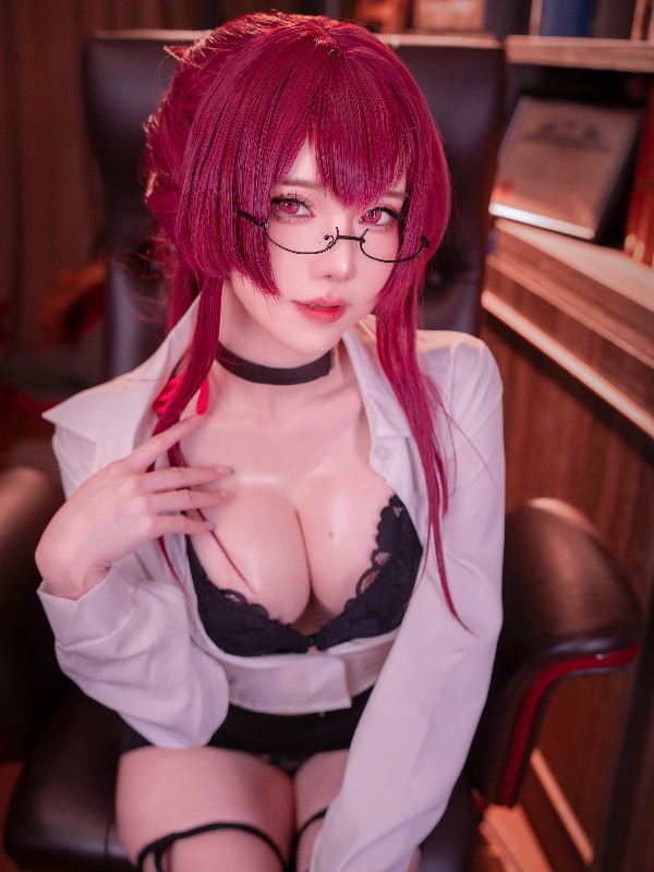 PoppaChan: 原神 哥伦比娅·希珀塞莱尼娅 (159 photos) Sexy Cosplay