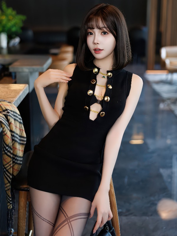 矢量鱼: 蔚蓝档案 志美子 (50 photos) Sexy Cosplay