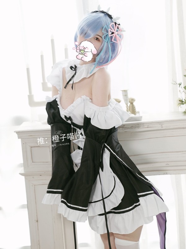 橙子喵酱: 优菈 (49 photos) Sexy Cosplay