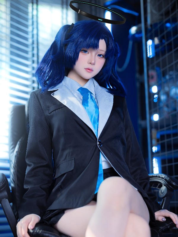 屿鱼: 下江小春原皮 (33 photos) Sexy Cosplay