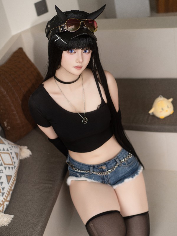 屿鱼: 能代_足 (47 photos) Sexy Cosplay