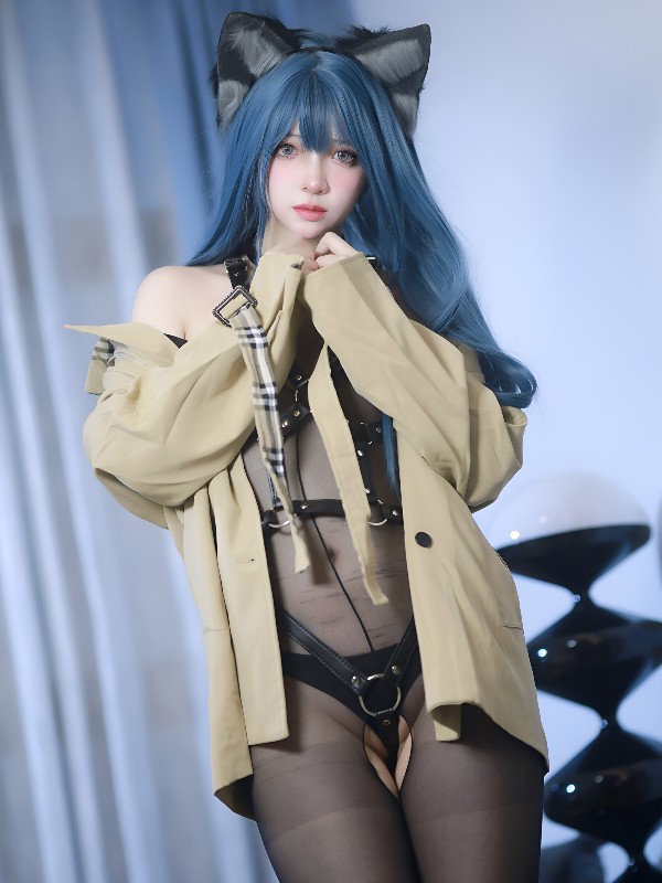 阿雪雪: 午后女仆 (95 photos) Sexy Cosplay