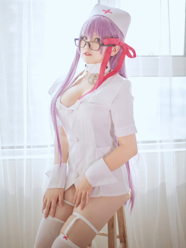 阿半今天很开心: FGO 尼禄圣诞节 (71 photos) Sexy Cosplay
