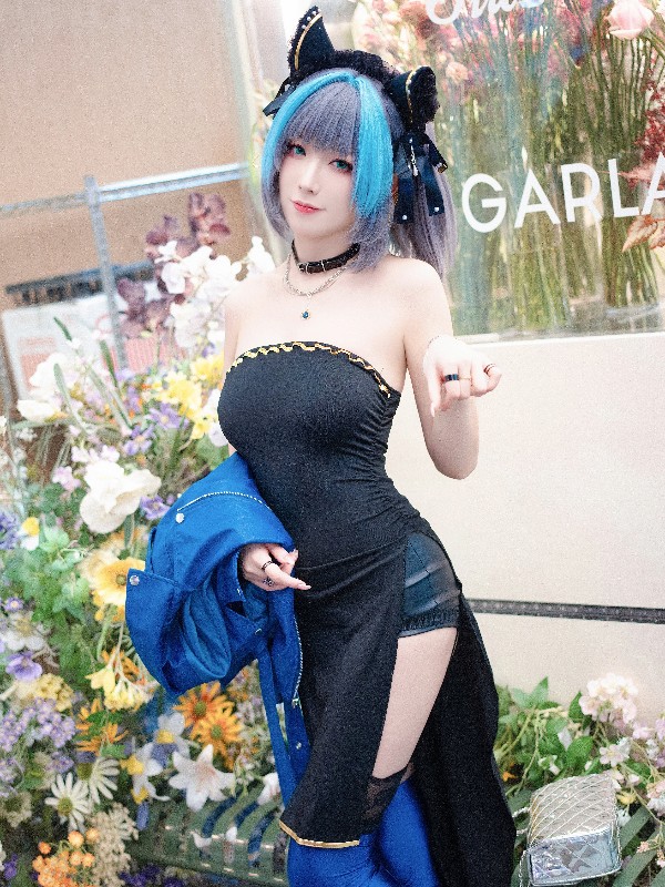 封疆疆v: 碧蓝航线 珍珠号 (32 photos) Sexy Cosplay
