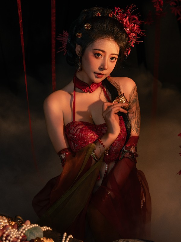 小仓千代w: Patreon订阅 镭射泳衣 (25 photos) Sexy Cosplay