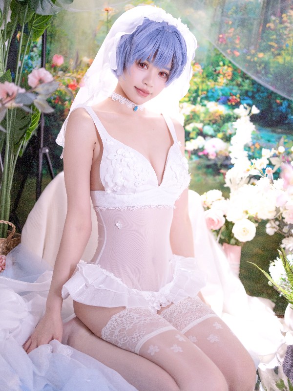 千反田鹿子: 罩纱豹纹泳装 (41 photos) Sexy Girl