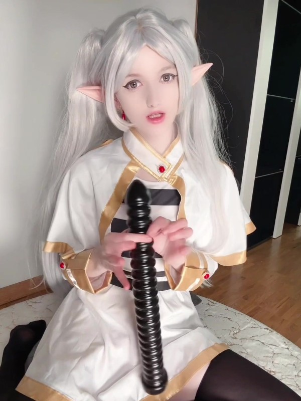 Keira Stallion: Morrigan (Darkstalkers) (1 video) Sexy Cosplay