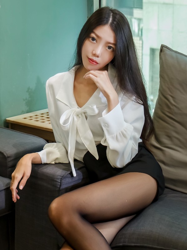 [Limerence原创] No.076: 范宇 兄长拘束搔痒惩罚 (150 photos + 1 video) Sexy Girl