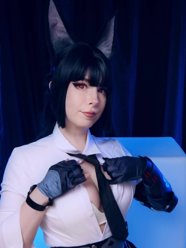 MollyRedWolf: Mona (Genshin Impact) (1 video) Sexy Cosplay