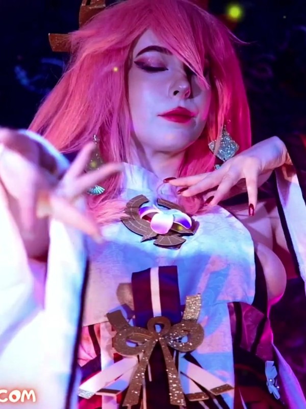 MollyRedWolf: Alice (NIKKE) (1 video) Sexy Cosplay