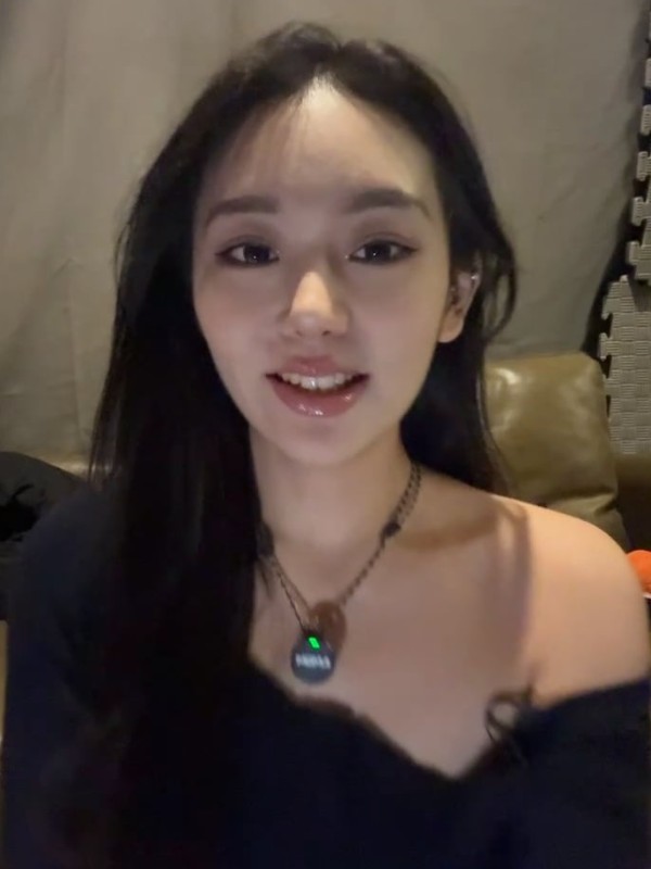 汐汐07: 顶级纯欲眼镜嫩妹 美腿丝袜高跟跳蛋喷水 浴室失神诱惑十足 #02 (60 photos + 5 videos) Sexy Girl