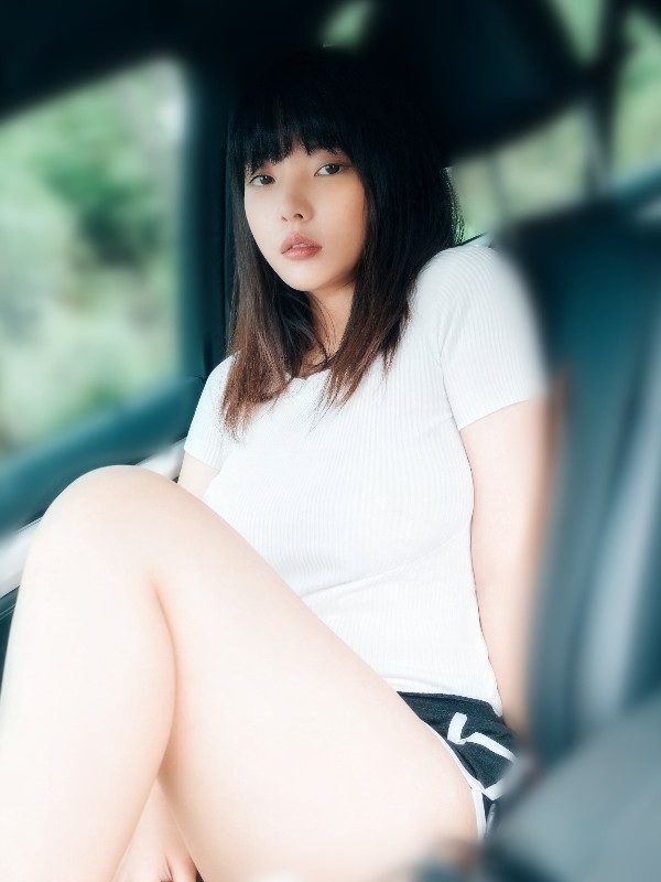 年年Nnian: 夏日小院 (38 photos) Sexy Girl