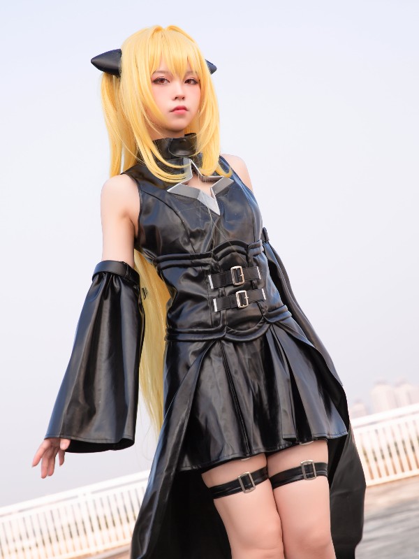 G44不会受伤 Vol.038: 旋风校服 (21 photos) Sexy Cosplay