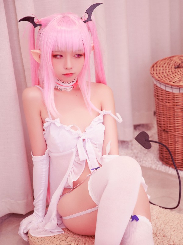 G44不会受伤 Vol.040: 小暗darkness (20 photos) Sexy Cosplay