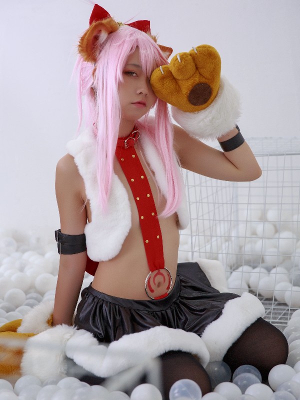 G44不会受伤 Vol.056: NIKKE爱丽丝 (21 photos) Sexy Cosplay