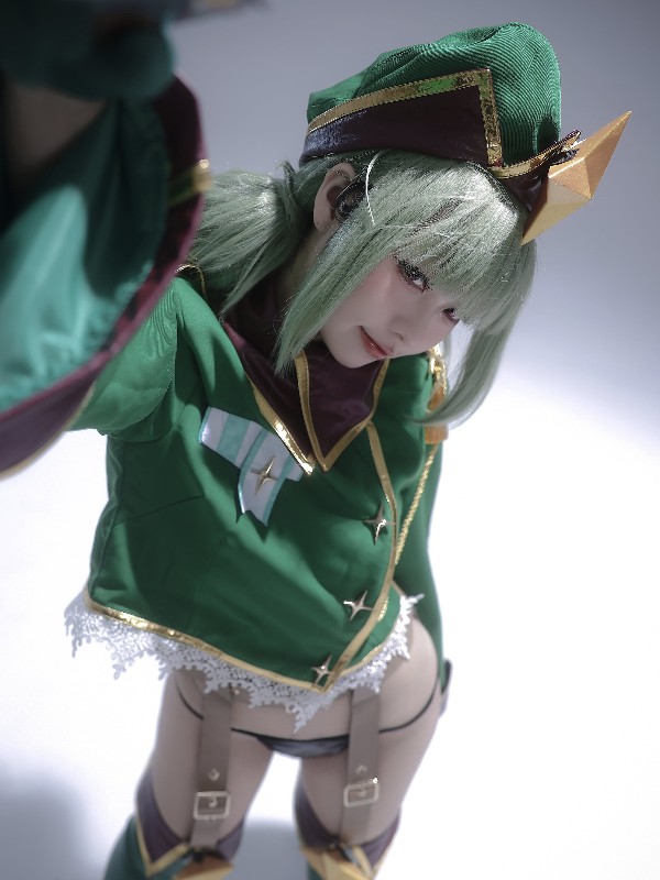 G44不会受伤: 碧蓝档案 幼瞬 (27 photos) Sexy Cosplay
