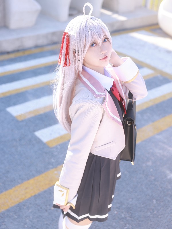 G44不会受伤: 彼得史特拉塞 (21 photos) Sexy Cosplay