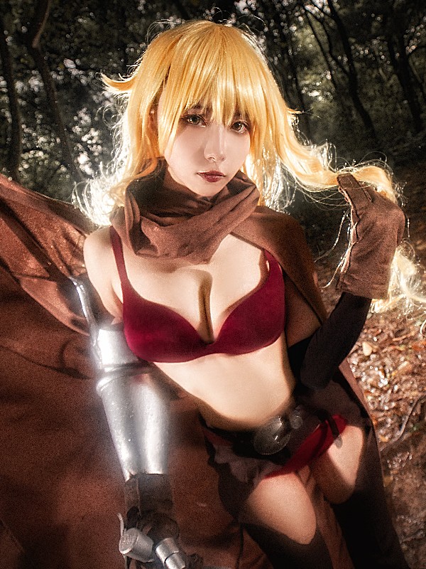 Momoko葵葵: 碧蓝航线 阿尔达伯特亲王 (21 photos) Sexy Cosplay