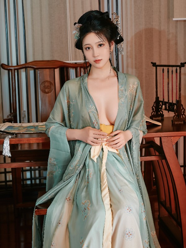 年年Nnian: 白玉兰 Magnolia (26 photos) Sexy Girl