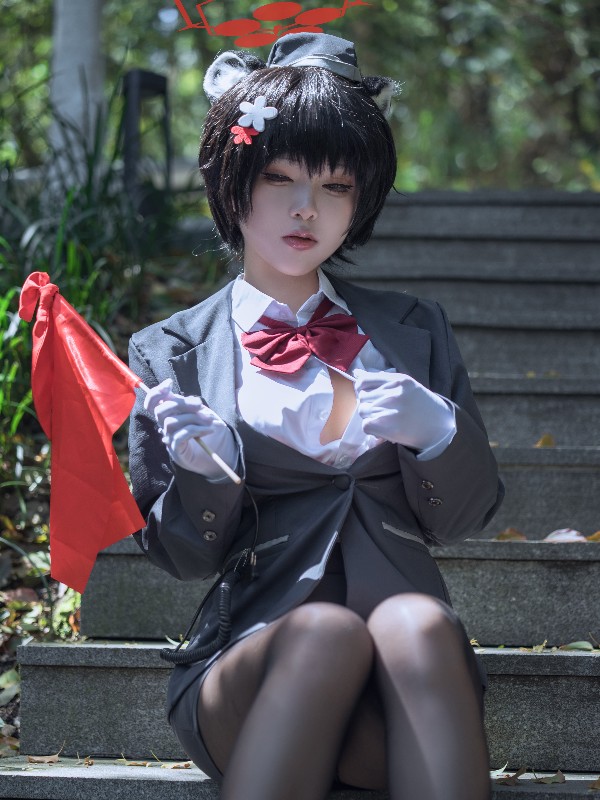 矢量鱼: 睦 (36 photos) Sexy Cosplay