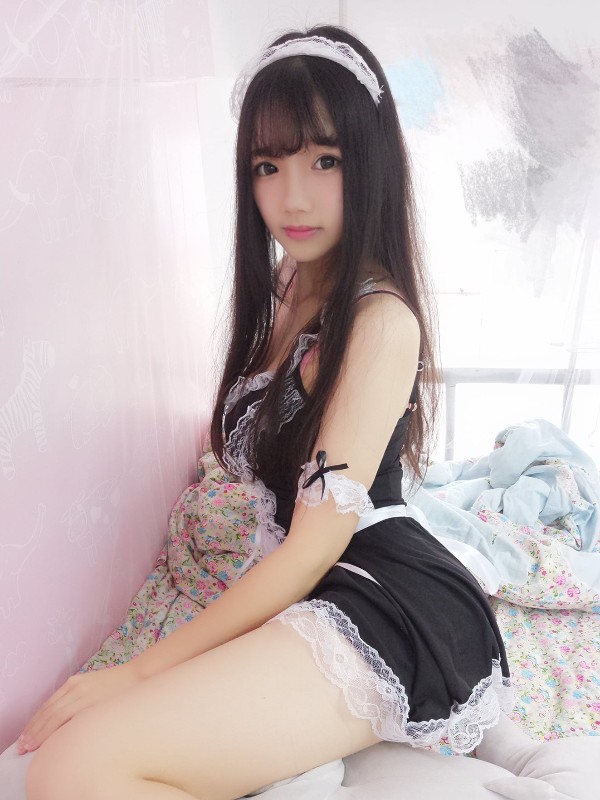 雪晴Astra (雪晴嘟嘟) Vol.021: 黑丝漏背毛衣 (155 photos + 19 videos) Sexy Girl
