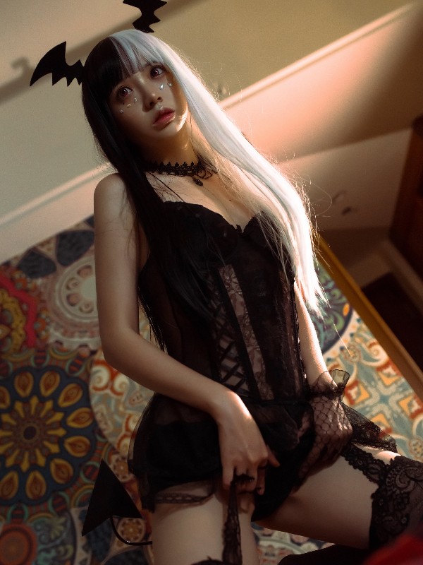 疯猫ss: 英梨梨 (36 photos) Sexy Cosplay