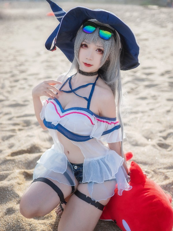 樱落酱w: 高雄泳装 (9 photos) Sexy Cosplay