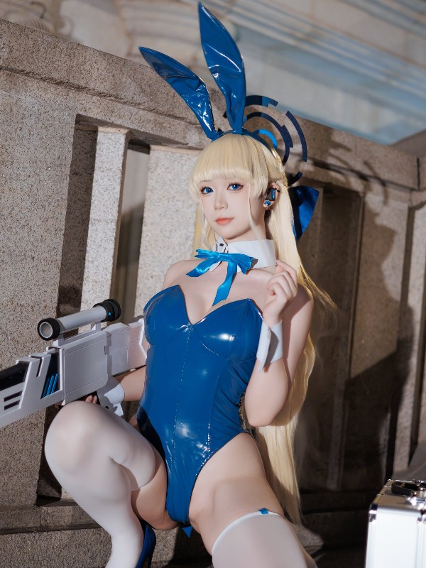 樱落酱w: 碧蓝航线 华甲僵尸 (38 photos) Sexy Cosplay